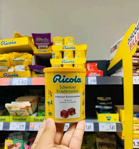 Kẹo Ngậm Ho Thảo Mộc Ricola Đức 250gr - Giảm Ho, Dịu Cổ, Hỗ Trợ Thông Nghẹt, Sản Phẩm Từ 13 Loại Thảo Mộc Thiên Nhiên