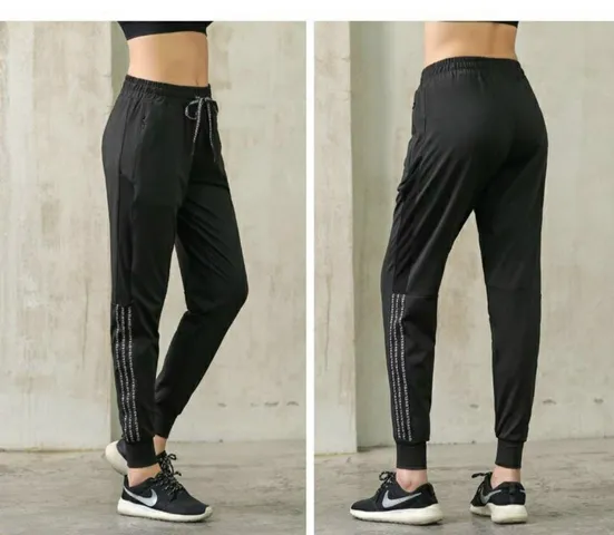 Quần Jogger Nữ Phối Lưới Sọc Trắng Tập Gym Thể Thao Yoga - Chất Liệu Co Dãn, Thấm Hút Mồ Hôi, Siêu Đẹp