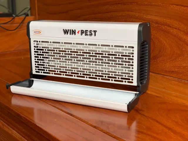 Đèn Bắt Muỗi WINPest 30W - Đèn Diệt Côn Trùng Hiệu Quả, Phạm Vi 80-100m2, Công Nghệ UK, Tặng Bóng Đèn 2x15W