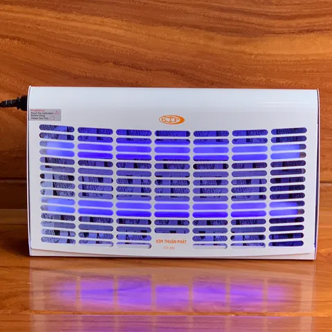 Đèn Bắt Muỗi KTP-30W - Đèn Diệt Côn Trùng Chất Liệu Sơn Tĩnh Điện, Phạm Vi Ø 80m2, Bảo Hành 3 Năm