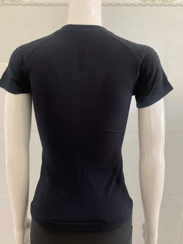 Áo Thun Nữ Cộc Tay 100% Polyester Thấm Hút Mồ Hôi, Vải Cao Cấp Dành Cho Gym, Yoga - Thoải Mái Và Dễ Chịu