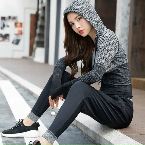 Áo Khoác Tập Gym Yoga Zumba Chống Nắng Cao Cấp - Thời Trang Nữ Đẹp, Nhiều Màu Sắc, Kèm Mút Nâng Ngực