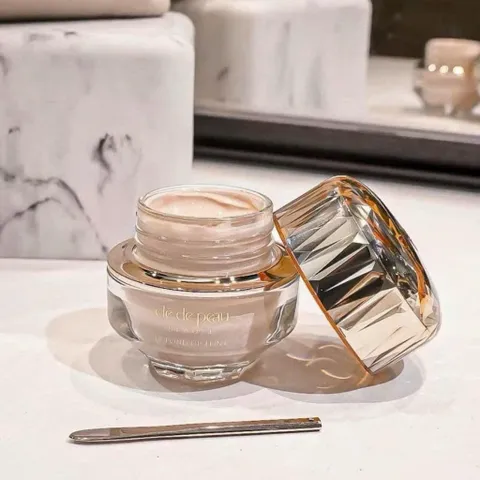 [Mini 3ml] Kem Nền Clé de Peau The Foundation Tông O10 (Trắng Tự Nhiên)