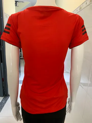 Áo Thun Nữ Cổ Tròn Tay Ngắn Thể Thao - Chất Liệu Thun Lạnh Co Giãn 4 Chiều, Form Ôm Body Thời Trang, Mặc Đi Chơi hoặc Tập Gym