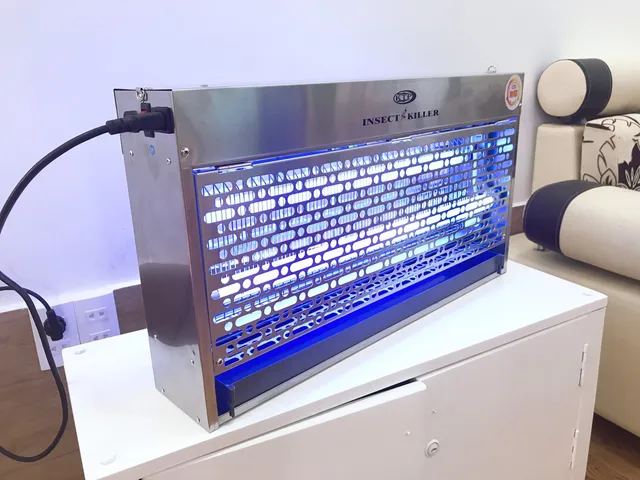 Đèn diệt côn trùng KTP-40S