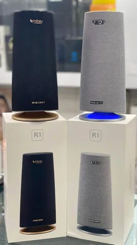 Loa Bluetooth thông minh PHICOMM R1 - Âm thanh cao cấp từ Infinity by Harman, kết nối Bluetooth/Wi-Fi, điều khiển giọng nói, đế LED hiện đại