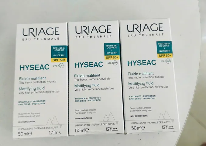 Kem chống nắng HYSÉAC SPF50+ cho da mụn dầu 