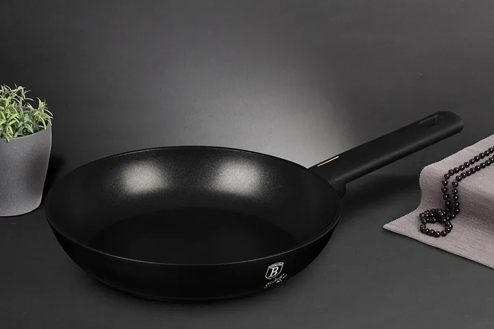 Chảo Rán Berlinger Haus BH/7084N 28cm Màu Đen - Bộ Sưu Tập Monaco, Chống Dính TitanPro, Tiết Kiệm Năng Lượng, Độ Bền Cao