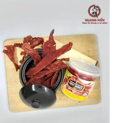 Khô Bò Nguyên Bản Quang Hiển - Beef Jerky Hũ 100g, Thơm Ngon, Đậm Vị, Đồ Ăn Vặt Tuyệt Hảo, Quà Tết Ý Nghĩa