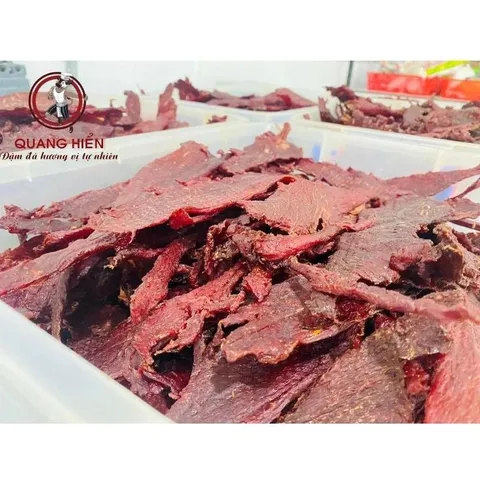 Khô Bò Nguyên Bản Quang Hiển - Hộp 100g (Mua 5 Tặng 1) - Beef Jerky Hương Vị Tự Nhiên, Ngon, Không Chất Bảo Quản