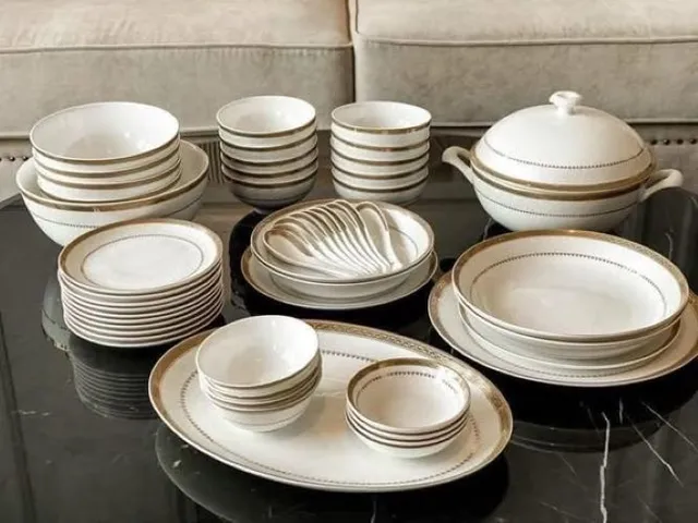 Set Bát Sứ 50 Món Imperial Viền Vàng Cao Cấp - Đồ Sứ Bền, Sang Trọng cho Bữa Ăn Gia Đình