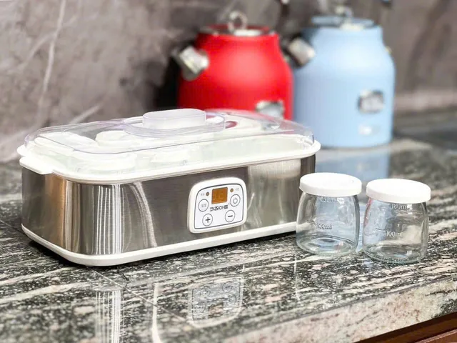 Máy Làm Sữa Chua Kitchen Art - 8 Cốc Thủy Tinh, Hẹn Giờ Tiện Dụng, Điều Chỉnh Nhiệt Độ, An Toàn và Dễ Vệ Sinh