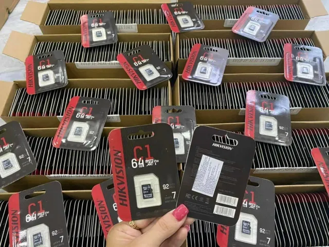 Thẻ Nhớ Micro SD Hikvision 64GB Chính Hãng - Tối Ưu Lưu Trữ Cho Camera, Điện Thoại, Máy Ảnh - Tốc Độ Cao Chống Nước, Bụi