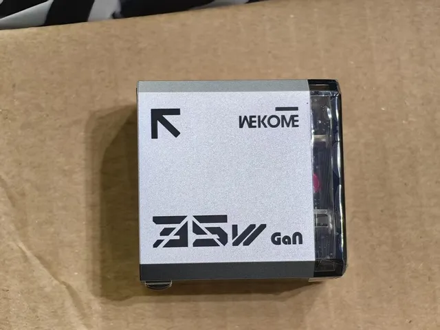 Củ Sạc Nhanh 35W WEKOME WP-U23 - 2 Cổng Sạc USB-C & USB-A, Công Nghệ GaN, Tốc Độ Cao, Thiết Kế Nhỏ Gọn, Duy Trì Nhiệt Độ Thấp
