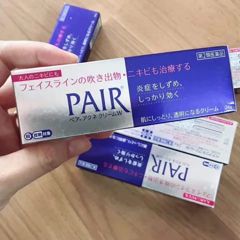 Dược mỹ phẩm sạch mụn Lion Pair Acne Cream W Nhật Bản 24g