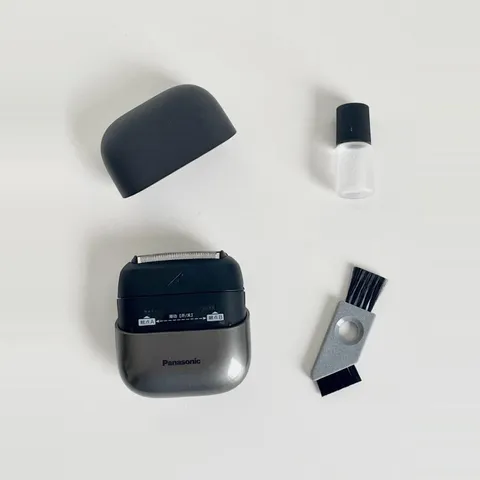 Máy Cạo Râu Mini Panasonic ES-PCM3A Chính Hãng - Lưỡi Thép Nhật Bản 3 Lưỡi, Máy Cạo Du Lịch Nhỏ Gọn, Sạc Pin Type C