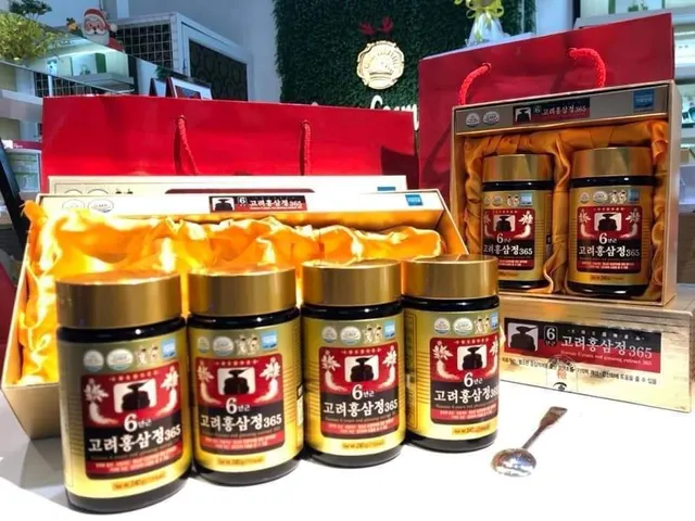 Cao Hồng Sâm Hàn Quốc 365 - Tăng cường sức khỏe, bổ sung vitamin và khoáng chất, 240g, hộp 2 và 4 lọ, sản phẩm thiên nhiên tốt cho sức khỏe