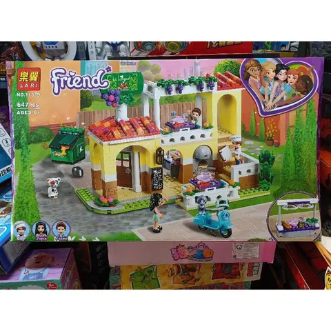 Bộ Đồ Chơi Lắp Ráp LARI FRIEND 11379 - Mô Hình Nhà Hàng Phong Cách Italy - Đồ Chơi Giáo Dục cho Trẻ Em Từ 6 Tuổi
