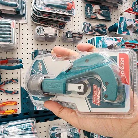 Dụng Cụ Cắt Ống Đồng TOTAL THT53321 - Nhanh Chóng, Chính Xác Cho Thợ Chuyên Nghiệp và DIY - Cắt Ống Đường Kính 3mm - 22mm