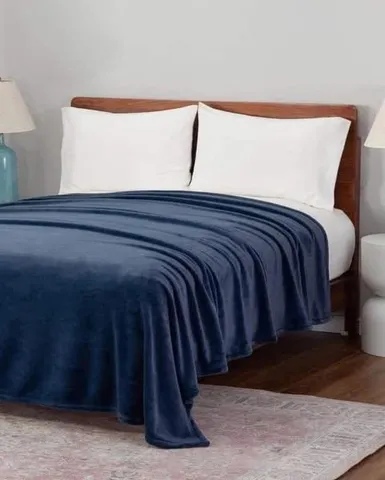 Chăn LuxeLoft Size Queen 234x249cm - Chất liệu mềm mịn, an toàn cho da nhạy cảm, dễ giặt, phù hợp mọi thời tiết