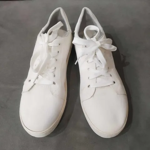 Giày VẢI Thể Thao Nam G10 TRẮNG - Sneakers Thời Trang Học Đường, Có Lỗi Nhỏ, Giảm Giá Đặc Biệt, Số Lượng Hạn Chế