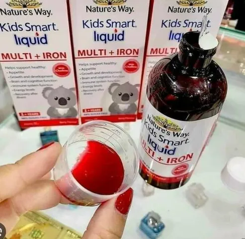 Siro Bổ Sung Vitamin Tổng Hợp và Sắt Nature's Way Kids Smart Liquid Multi + Iron 200ml - Hỗ Trợ Phát Triển Toàn Diện Cho Trẻ Em