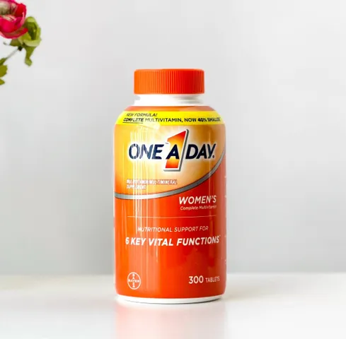 Vitamin Tổng Hợp One A Day Dành Cho nữ dưới 50 tuổi  300 viên 