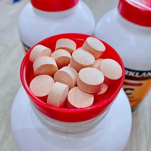 Viên ngậm Vitamin Kirkland Chewable Vitamin C 500mg hương cam - Hỗ trợ miễn dịch, sức khỏe và hấp thu sắt - Hộp 500 viên tiện lợi