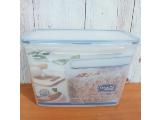 Hộp Nhựa Hình Chữ Nhật Dáng Cao, Kín Hơi, Nhựa PP HPL712 - 2.4L- Hàng Chính Hãng
