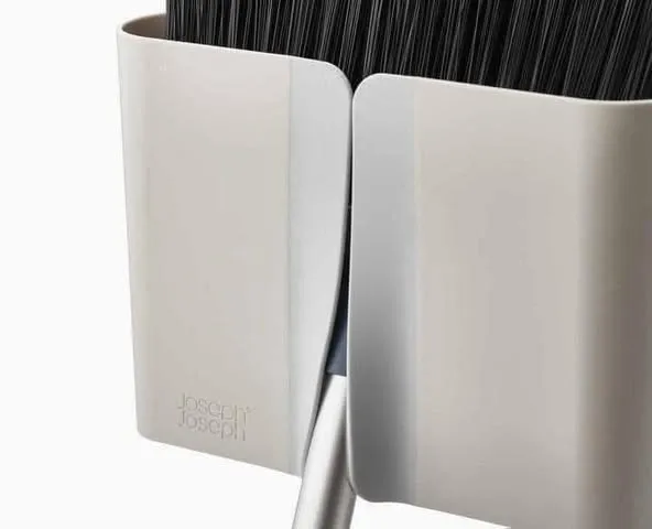 Chổi Cán Dài Treo Tường Joseph Joseph 65002 Blue - Dễ Dàng Vệ Sinh Gầm Bàn, Gầm Giường, Chất Liệu Cao Cấp, Tiết Kiệm Không Gian