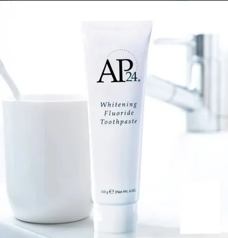 Kem Đánh Răng AP24 - Hỗ Trợ Loại Bỏ Mảng Bám, Hơi Thở Thơm Mát, Sức Khỏe Răng Miệng Tốt 110g