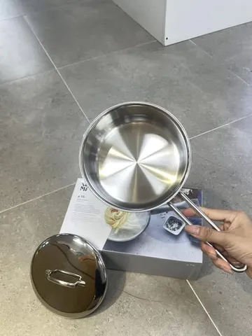 Chảo WMF Mini Có Nắp 16cm - Thép Không Gỉ Chịu Nhiệt, Sử Dụng Được Cho Mọi Loại Bếp, Dung Tích 1.2L