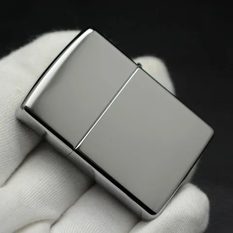 Bật Lửa Zippo 250 – Bật Lửa Đồng Mạ Chrome Bóng, Thiết Kế Tối Giản, Dòng Classic, Quà Tặng Thân Thiện Môi Trường