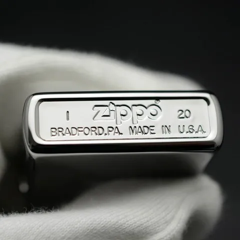 Bật Lửa Zippo 250 – Bật Lửa Đồng Mạ Chrome Bóng, Thiết Kế Tối Giản, Dòng Classic, Quà Tặng Thân Thiện Môi Trường