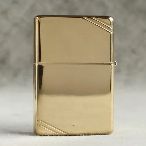 Bật Lửa Zippo 270 Vintage Đồng Vàng Bóng - Mẫu Cổ Điển Được Yêu Thích Từ Năm 1937 - Quà Tặng Độc Đáo, Bảo Hành Trọn Đời
