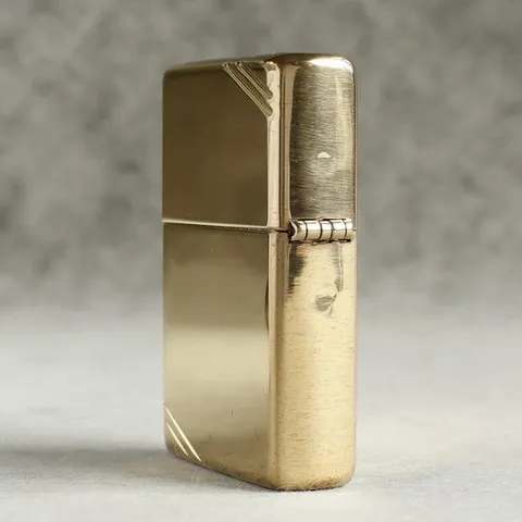 Bật Lửa Zippo 270 Vintage Đồng Vàng Bóng - Mẫu Cổ Điển Được Yêu Thích Từ Năm 1937 - Quà Tặng Độc Đáo, Bảo Hành Trọn Đời