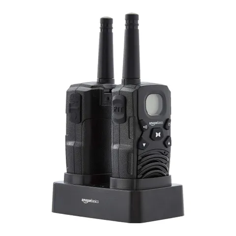 Bộ Đàm 2 Chiều Amazon Basics - Thiết bị liên lạc hiệu quả với phạm vi 5km, pin sạc tiện lợi và đèn pin LED tích hợp