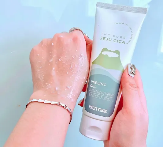 Tẩy Da Chết Rau Má The Pure Cica Peeling Gel Prettyskin 150ml - Tẩy Tế Bào Chết Cho Da Nhạy Cảm, Giúp Sáng Da, Ngăn Mụn