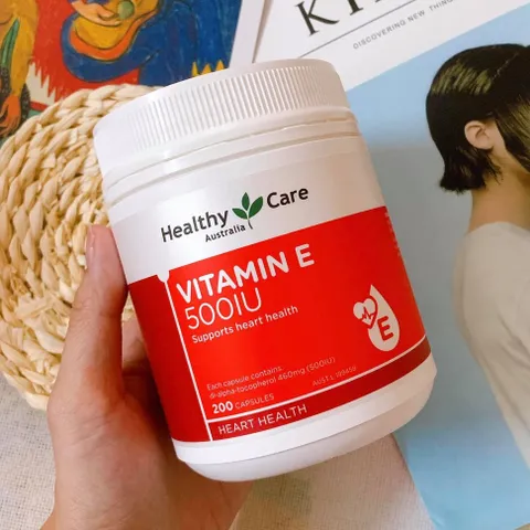 Viên Uống Vitamin E Healthy Care 200 viên - Bổ Sung Dưỡng Chất, Bảo Vệ Da và Sức Khỏe Tim Mạch, Tăng Cường Miễn Dịch, Sản Phẩm Thiên Nhiên Chất Lượng Cao
