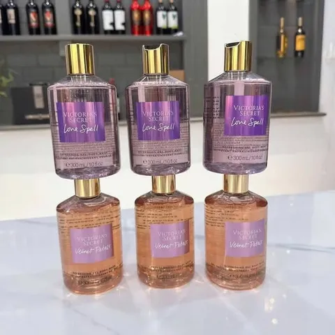 Sữa tắm Gel Victoria's Secret Refreshing Gel Body Wash 300m