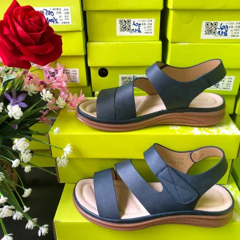Giày Sandal Nữ Siketu Chính Hãng Êm Nhẹ Đế Chống Trơn Trượt Khóa Dán Tiện Lợi - Thoải Mái Di Chuyển Cao 3CM, Nhiều Màu Sắc