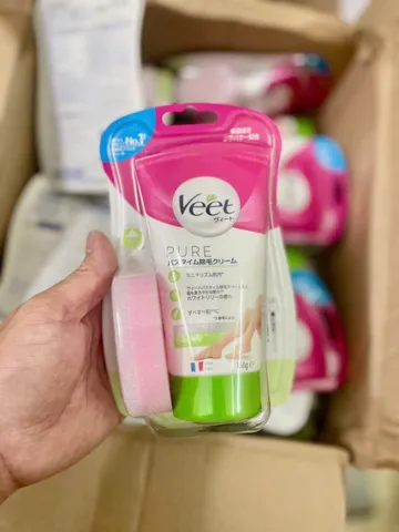 Kem tẩy lông Veet cho da nhạy cảm - Nhập khẩu Nhật Bản, Tinh chất tự nhiên, an toàn cho mẹ bầu, 225g