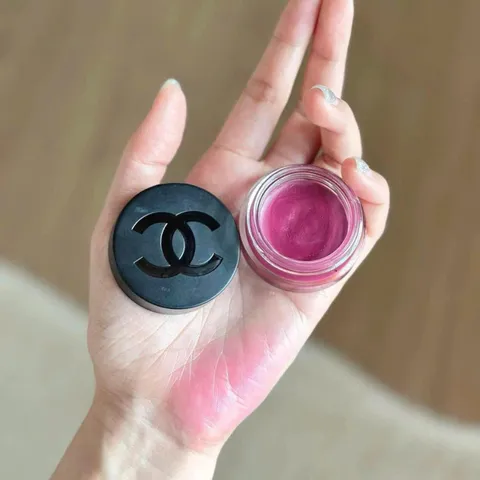 Son Dưỡng môi / má hồng CHANEL NO.1 6.5g - 9 Purple Energy