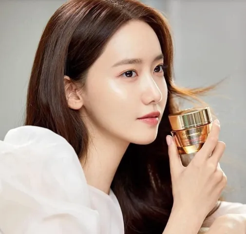 Kem Dưỡng Ẩm Lão Hóa Estee Lauder Revitalizing Supreme 15ml - Giải Pháp Dưỡng Da Tươi Trẻ, Ngăn Ngừa Nếp Nhăn, Kem Vàng Sang Trọng