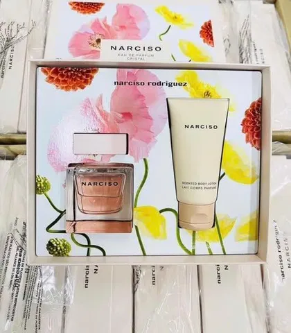 Set Nước Hoa Narciso Rodriguez Narciso Cristal EDT 100ml - Hương Thơm Tinh Tế, Sang Trọng, Phù Hợp Mọi Hoàn Cảnh