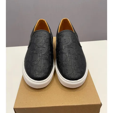 Giày Lười Nam Slip-on Da PU Phong Cách Cá Tính, Bền Đẹp Dành Cho Học Sinh và Đi Chơi - Giày Sục Thời Trang Mới Nhất