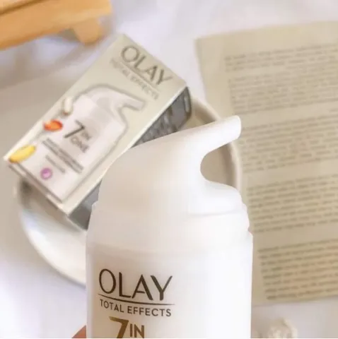 Kem dưỡng ban đêm Olay Total Effects 7 In1 Moisturiser 50ml - (bản UK)