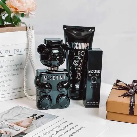 Set Nước Hoa Moschino Toy Boy Nam - Combo 100ml + 10ml + Xịt 100ml - Hương Nước Hoa Quyến Rũ Cho Phái Mạnh