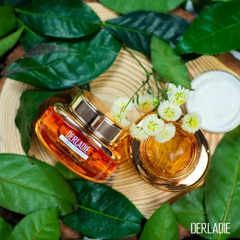 Kem Dưỡng ẩm Derladie Witch Hazel Gel 55ml - Ngừa Mụn, Giảm Thâm, Dưỡng Da Lành Tính Hàn Quốc, Phù Hợp Cho Da Nhạy Cảm