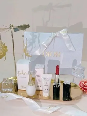 Set Dior 3 Món - Son Mini 720 + Nước Hoa J'adore 5ml + Serum Dưỡng Da 5ml - Quà Tặng Sang Trọng Cho Phái Đẹp